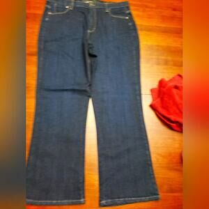 Lee comfort waistband 18S like new mid rise‎